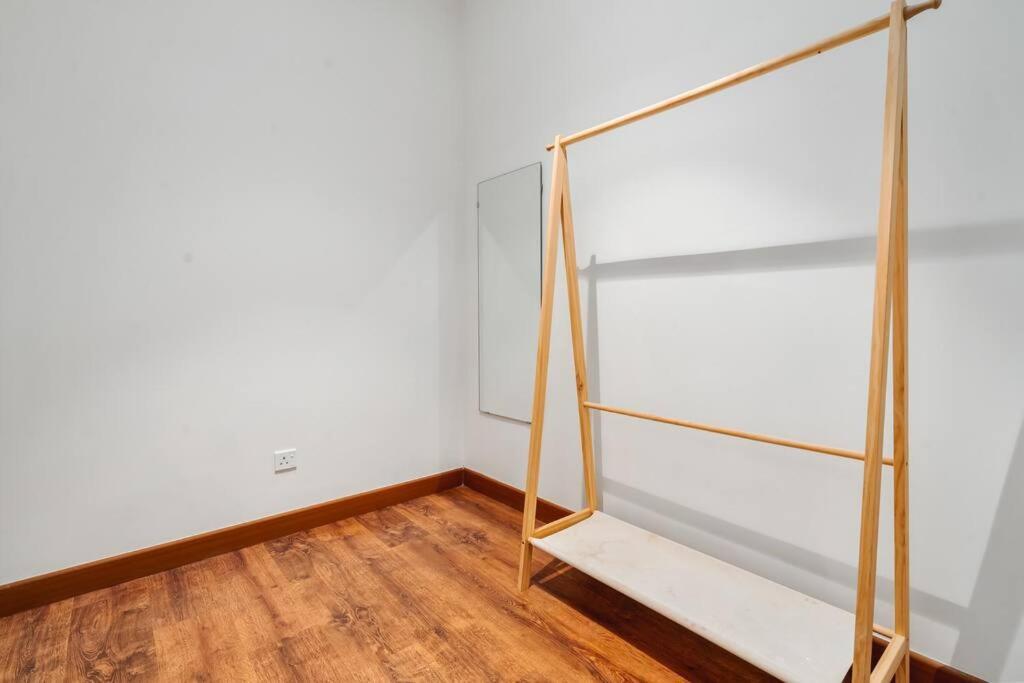 Arte Mont Kiara-netflix-muji-muji-6pax